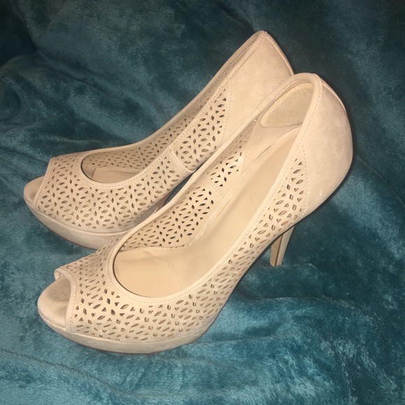 cut out peep toe heels